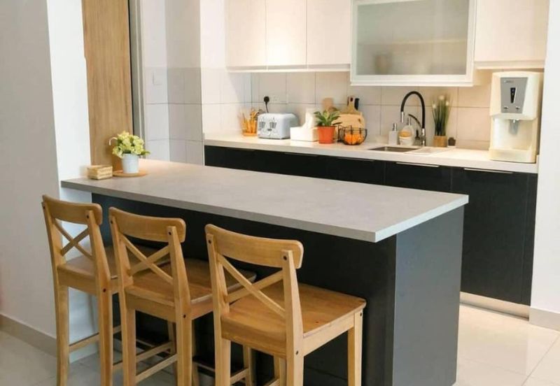 Lake Point Residence