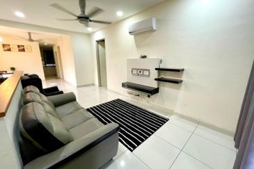 End Lot Goodview Heights Upper Unit Hibiscus Townhouse, Kajang Sg Long