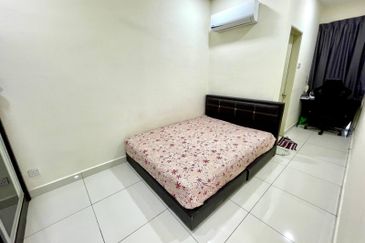 End Lot Goodview Heights Upper Unit Hibiscus Townhouse, Kajang Sg Long