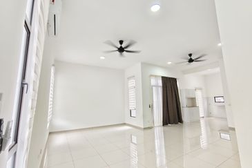  2 Storey Regent Garden, Eco Grandeur, Bandar Puncak Alam ( TYPE B )