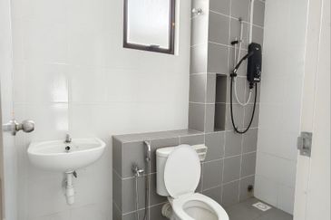  2 Storey Regent Garden, Eco Grandeur, Bandar Puncak Alam ( TYPE B )