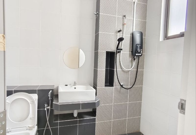  2 Storey Regent Garden, Eco Grandeur, Bandar Puncak Alam ( TYPE B )