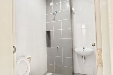  2 Storey Regent Garden, Eco Grandeur, Bandar Puncak Alam ( TYPE B )