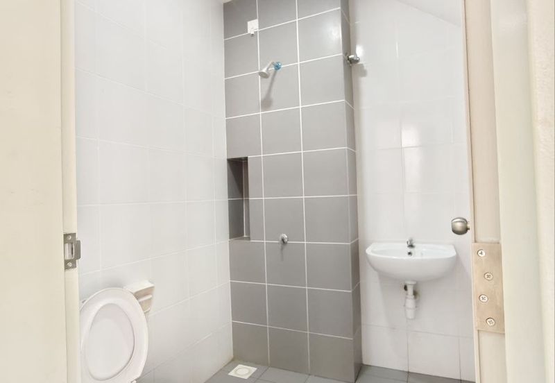  2 Storey Regent Garden, Eco Grandeur, Bandar Puncak Alam ( TYPE B )