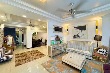 Town House 1.5 Storey Fully Furnished Jalan Kelip-Kelip Desa Tropika Shah Alam 