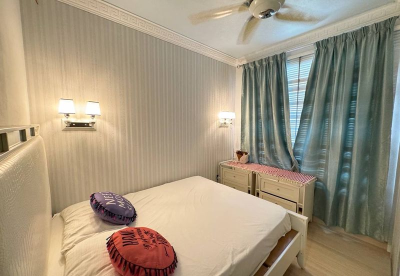 Town House 1.5 Storey Fully Furnished Jalan Kelip-Kelip Desa Tropika Shah Alam 