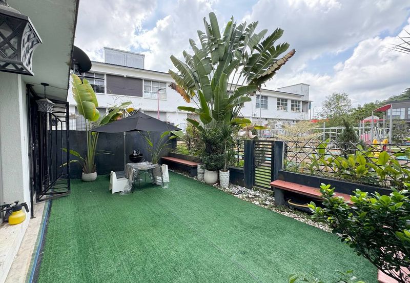 Town House 1.5 Storey Fully Furnished Jalan Kelip-Kelip Desa Tropika Shah Alam 