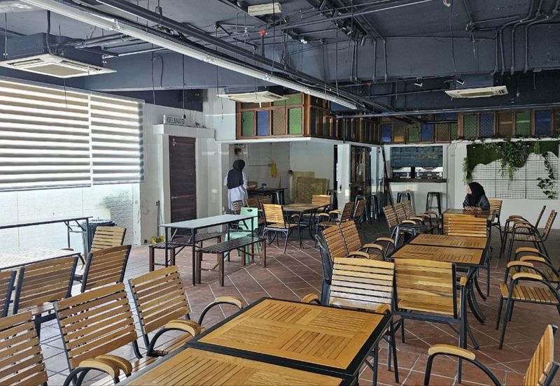 8 storey commercial Building at shah alam 