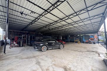 For Rent Building at Sungai Ramal Kajang Bangi Near Toll