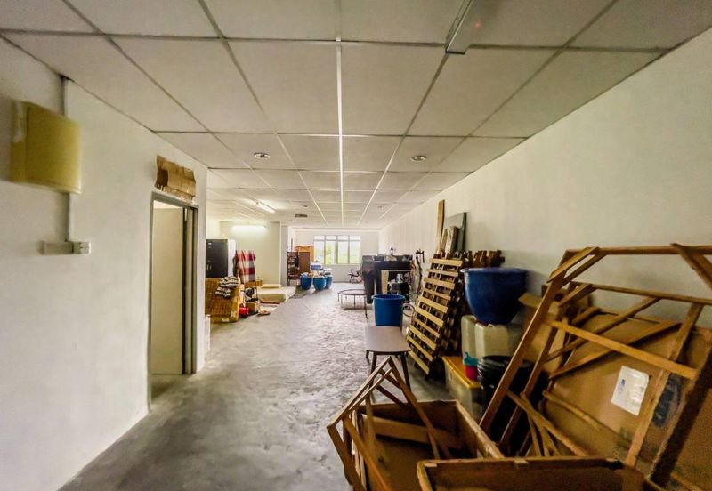 3 Storey ShopLot, Jalan Langat 6 Taman Sri Langat Jalan reko Kajang