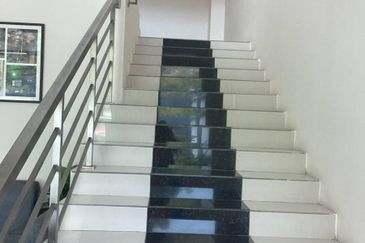 SEMI D FACTORY FOR SALE AT SEMENYIH