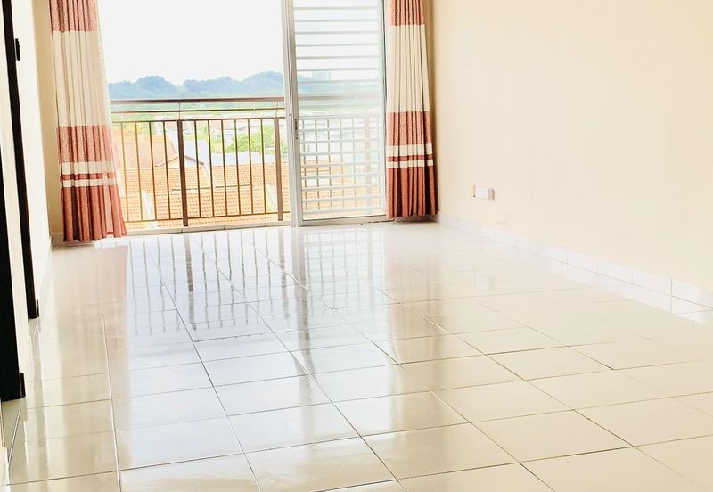 Apartment Suria Bayu .