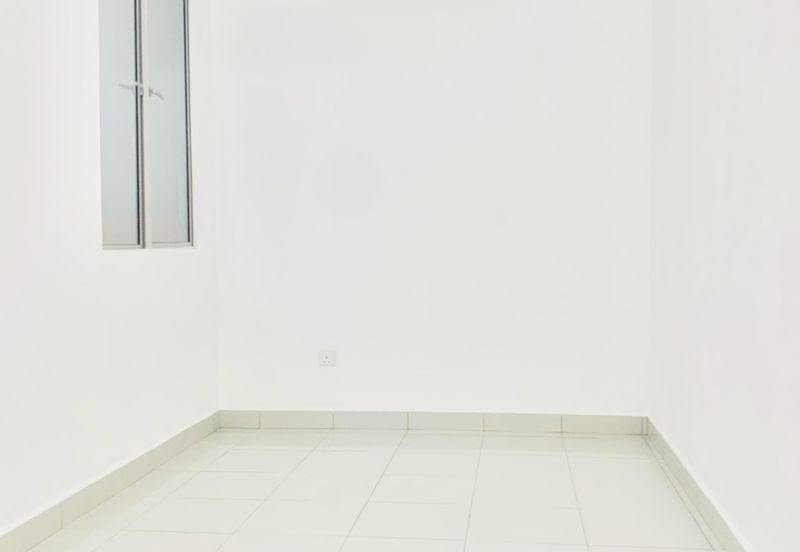 Apartment Suria Bayu .