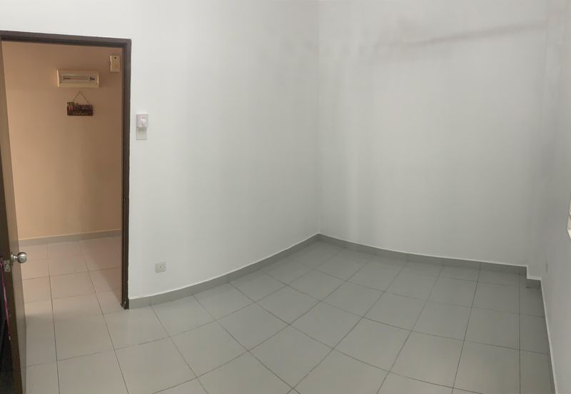 Apartment Suria Bayu .