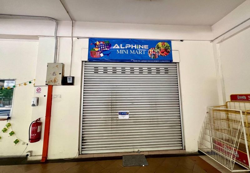 Villa Park Condominium