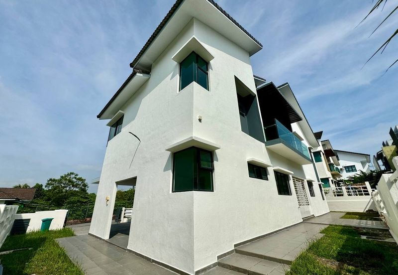 Kampung Sungai Ramal Luar