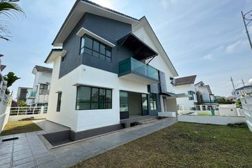 Kampung Sungai Ramal Luar