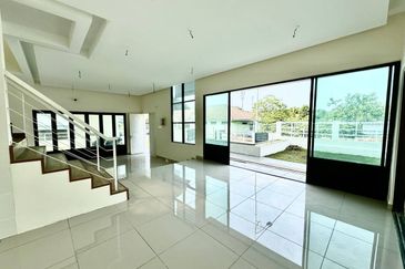 Kampung Sungai Ramal Luar