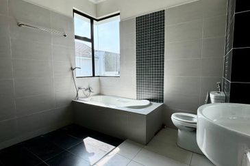 Kampung Sungai Ramal Luar