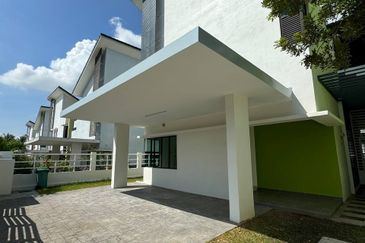 Kampung Sungai Ramal Luar