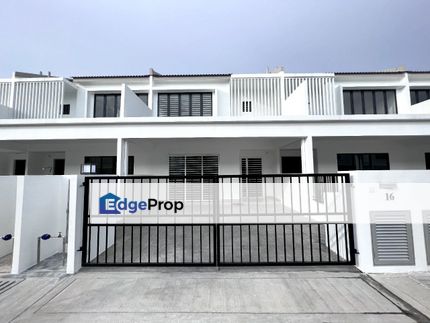 PARTLY FURNISHED 2-STOREY TERRACE HOUSE SEJATI LAKESIDE@CYBERJAYA, Selangor, Cyberjaya