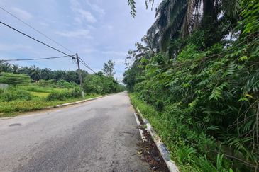 Kampung Jenderam Hulu