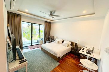 Isle of Botanica, Setia Eco Glades