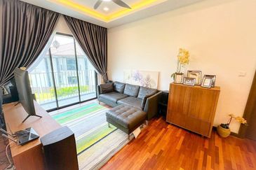 Isle of Botanica, Setia Eco Glades