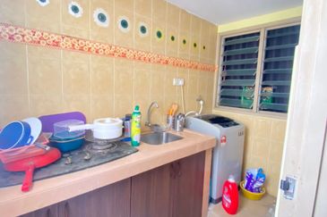 [FULLY RENOVATED] Pangsapuri Bandar Tasik Selatan 