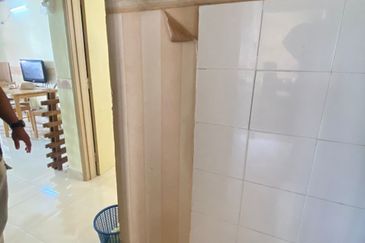 [FULLY RENOVATED] Pangsapuri Bandar Tasik Selatan 