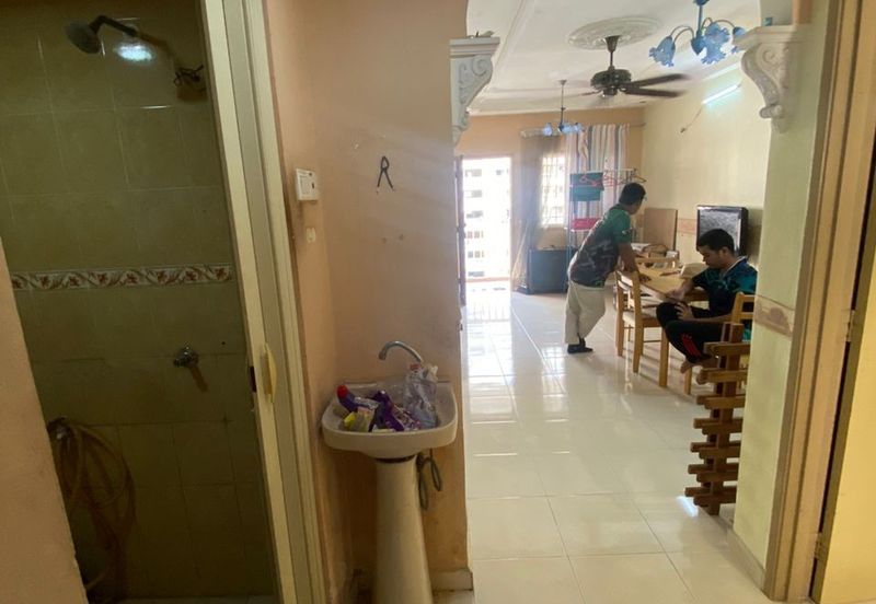 [FULLY RENOVATED] Pangsapuri Bandar Tasik Selatan 