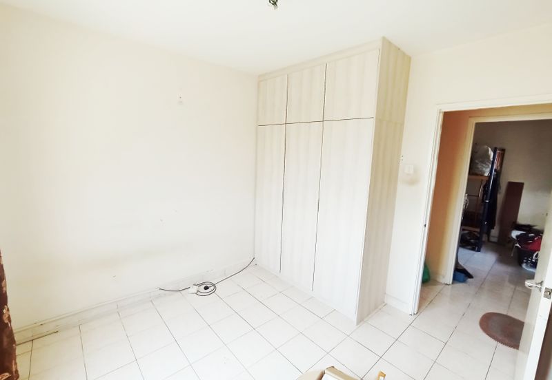 Pangsapuri Jati Selatan