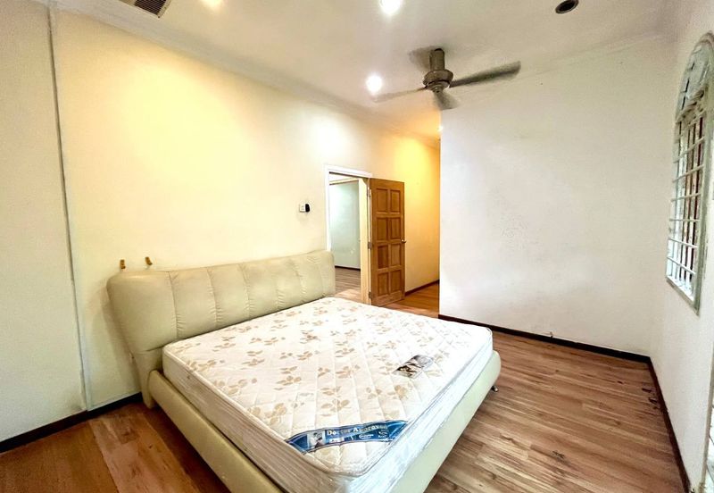 Suadamai, Bandar Tun Hussein Onn