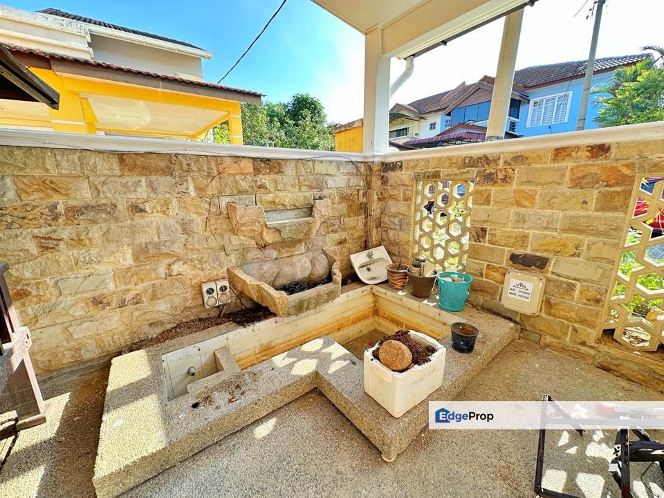 RENOVATED DOUBLE STOREY SEMI D CLUSTER BANDAR BUKIT MAHKOTA BANGI, Selangor, Bangi