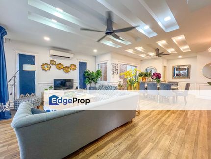 Endlot Fully Renovated Double Storey The Clover Homes Semenyih, Selangor, Semenyih