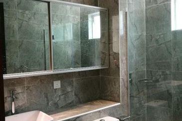 Exclusive Double Storey Banglow with Solar , Bandar Sungai Long / Mahkota Cheras 