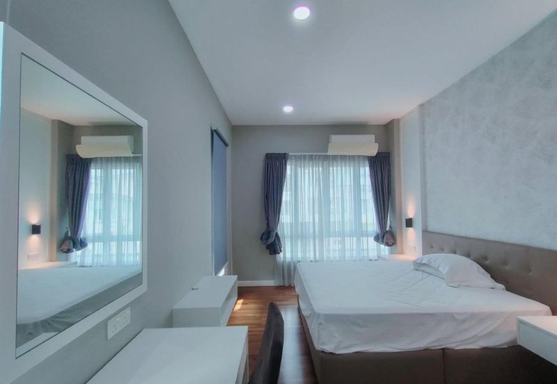 Exclusive Three Storey Bungalow Bandar Sungai Long Cheras 