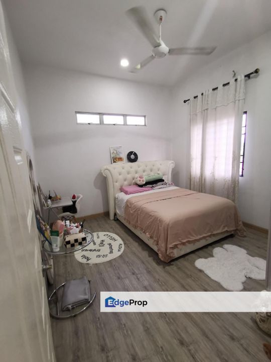 FULLY FURNISHED DOUBLE STOREY BUNGALOW JALAN KEBUN SHAH ALAM , Selangor, Shah Alam