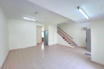 Pusat Bandar Putra Permai