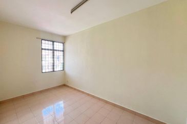 Pusat Bandar Putra Permai