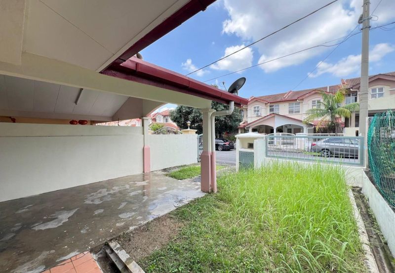 Pusat Bandar Putra Permai