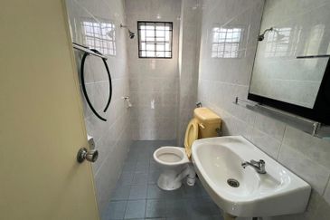 Jalan SP 4 @ Bandar Saujana Putra