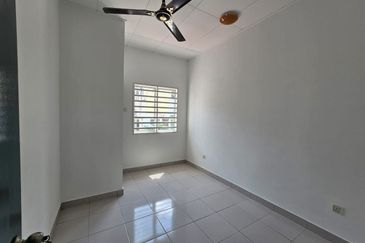 Taman Pelangi Semenyih 2