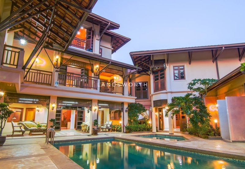 House of Tropics Luxury Villa Fully Furnished at Pengkalan Chepa, Kota Bharu Kelantan