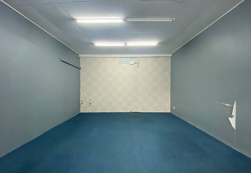 Shoplot For Sale! VISTA PINGGIRAN Apartment