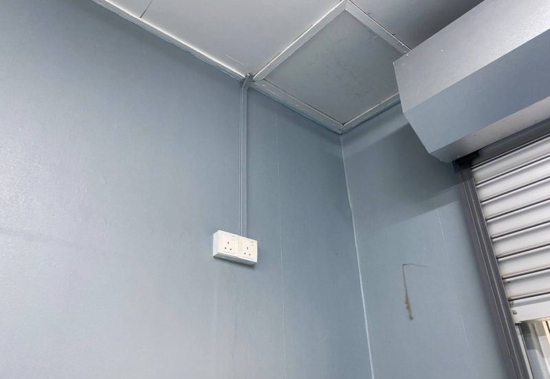 Shoplot For Sale! VISTA PINGGIRAN Apartment