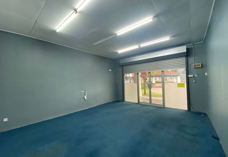 Shoplot For Sale! VISTA PINGGIRAN Apartment