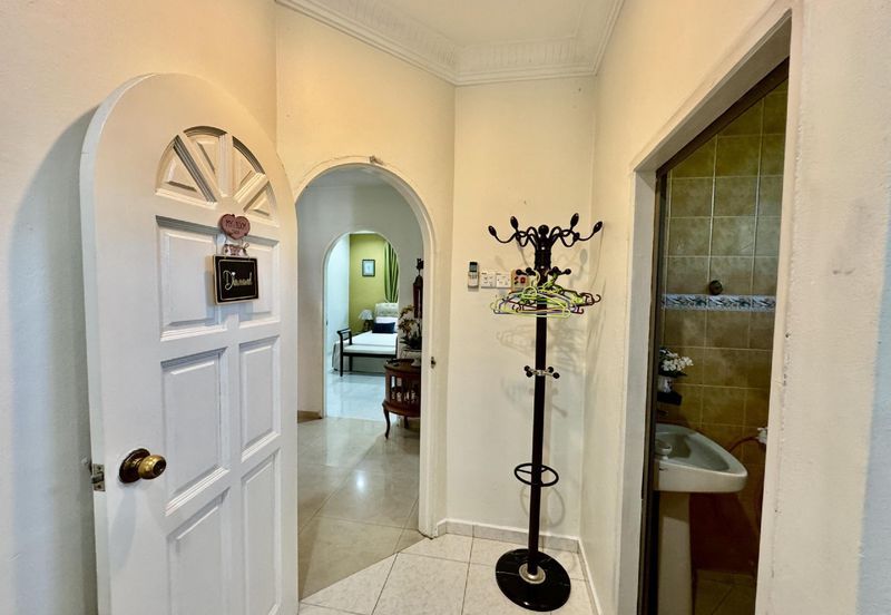 Rumah Banglo 1 1/2 Tingkat di Alor setar 