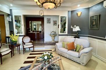 Rumah Banglo 1 1/2 Tingkat di Alor setar 