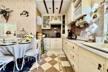 Rumah Banglo 1 1/2 Tingkat di Alor setar 